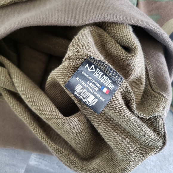 New Designers | Peace Camo Khaki | Pullover Hoodie - Picture 4 of 5